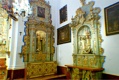 Altares Lateral Derecho